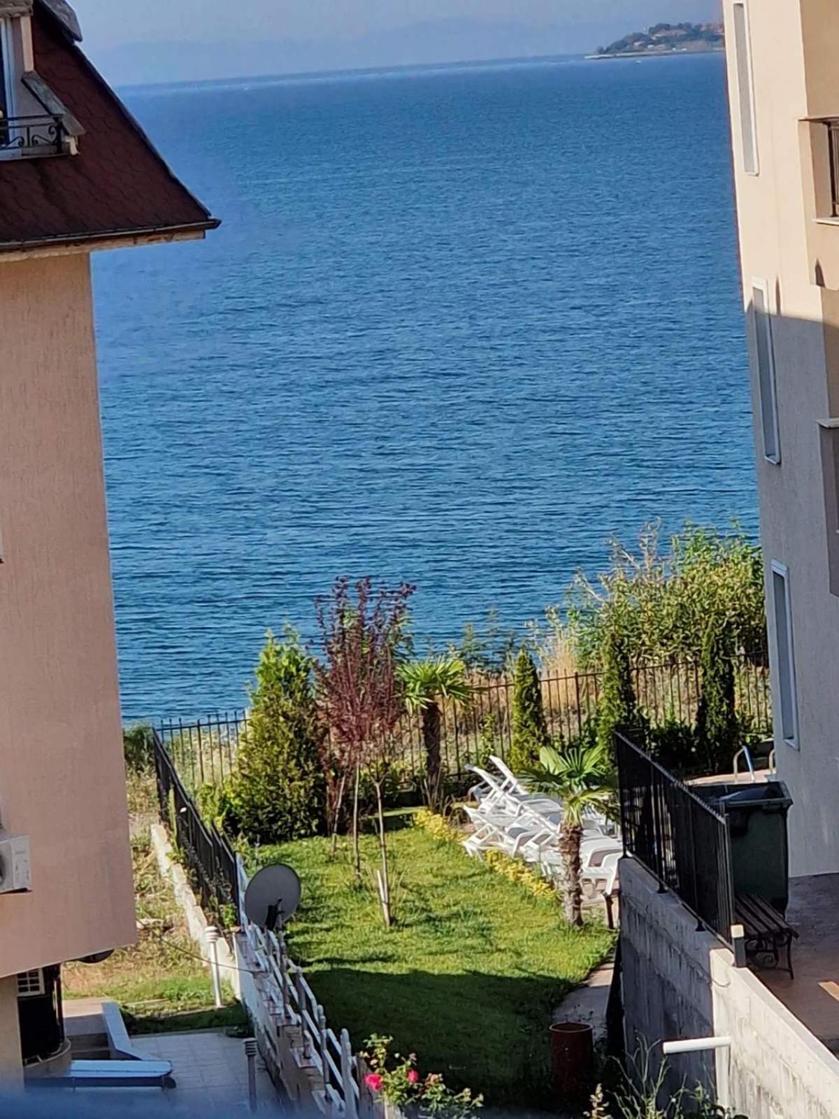 Larenta Sveti Vlas, Ulitsa Cherno More 12 Экстерьер фото