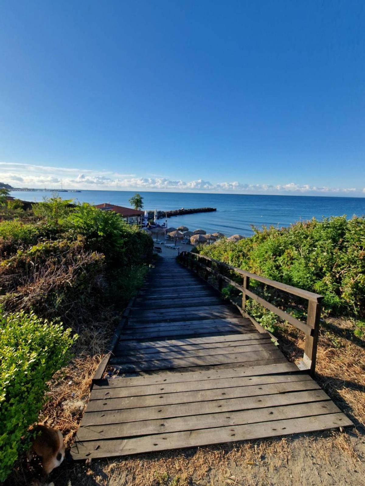 Larenta Sveti Vlas, Ulitsa Cherno More 12 Экстерьер фото